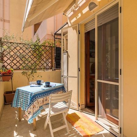 Апартаменты La Terrazza Di Sant'Avendrace Кальяри Экстерьер фото